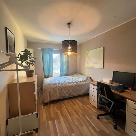 4-room With Balcony Apartment